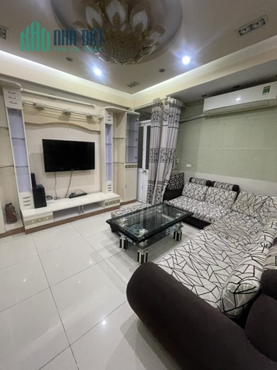 Cho thuê nhà Thiết Kế Tinh Sảo 15tr/tháng Ngõ Đội Cấn 60m x 6 tầng, về ở luôn.