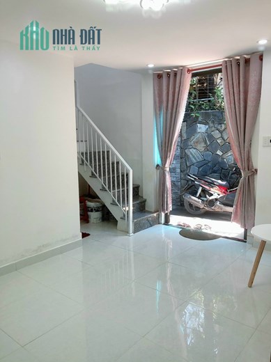 Bán nhà 2 tầng 2 mặt kiệt Hoàng Diệu - Hải Châu - Đà Nẵng