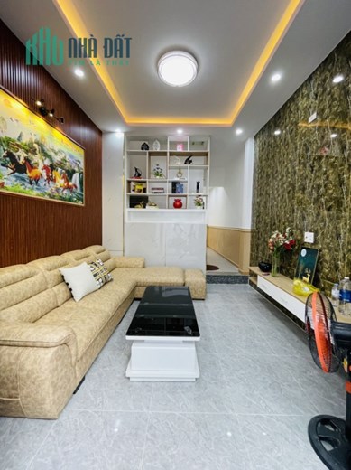 Bán nhà 2 tầng 2 mê kiệt Lê Duẩn - Hải Châu - Đà Nẵng