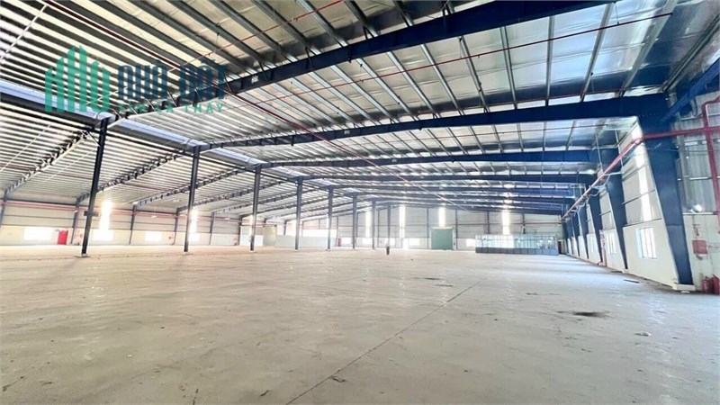 Nhà xưởng sản xuất trong KCN, xây dựng theo tiêu chuẩn châu âu, khuôn viên rộng