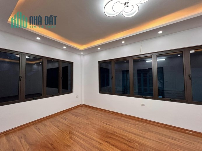 Bán nhà ngõ 86 Tô Vĩnh Diện 31m x 6 tầng, mt: 6m. ô tô thang máy