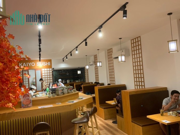 SANG NHƯỢNG NHÀ HÀNG NHẬT TẠI ĐƯỜNG TÂN SƠN NHÌ