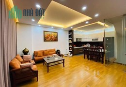GIÁ CẮT LỖ NHÀ PHỐ PHAN ĐÌNH GIÓT.35m2.NHÀ CHỦ XÂY TÂM HUYẾT 4,5 TẦNG.CHỦ NHÀ ĐANG THỞ OXY MUỐN BÁN