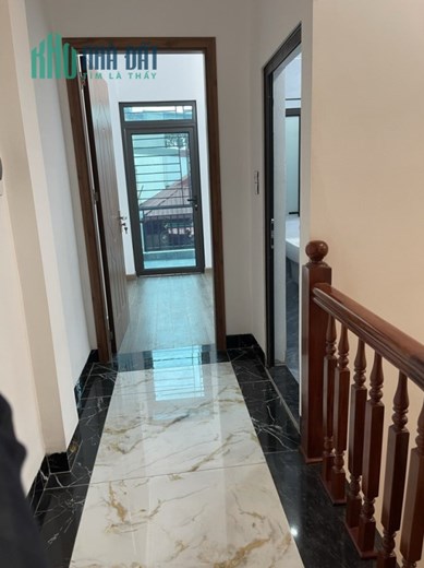 Bán nhà quận Đống Đa Tôn Đức Thắng 47m 4 tầng 6 ngủ mặt tiền 4.2m ngõ thông gần phố ở ngay nhỉnh 5