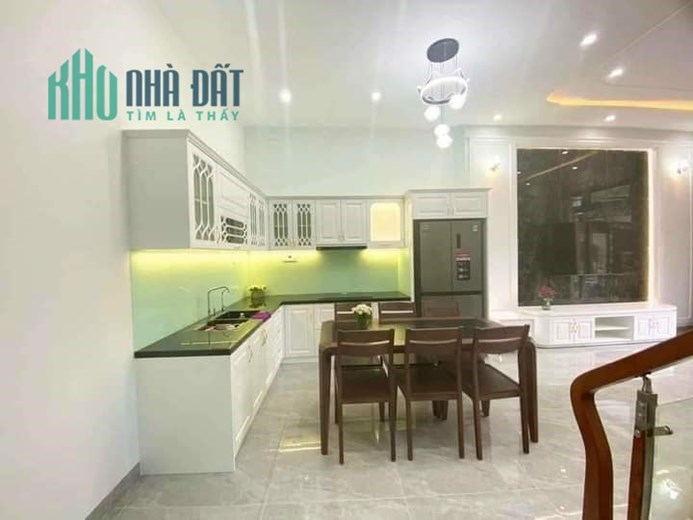 Cần bán nhà 2 tầng Full Nội Thất Kiệt 3.5m đường Tô Hiệu,P Hòa Minh