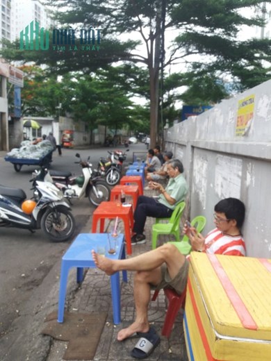 Do nhu cầu về quê nên em cần nhượng lại 2mặt bằng