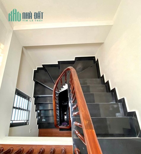 Bán nhà Ngõ 354 Đường TRƯỜNG CHINH, diện tích 34m2, giá 4,5 tỷ.