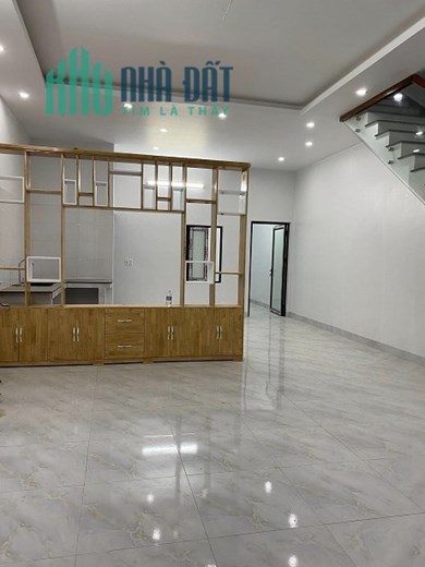 Cần bán nhà khu 5 quang trung uông bí, nhà mới xây thiết kế hiện đại .