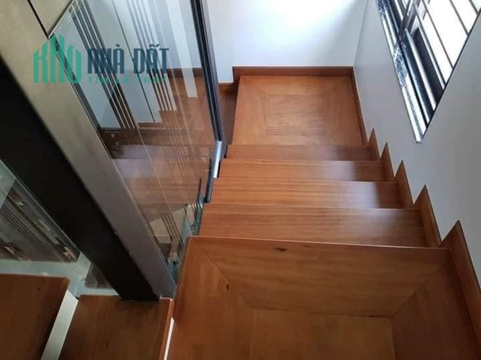 NHÀ MẶT NGUYỄN VĂN CỪ, LONG BIÊN, 100M X 5 TẦNG, THANG MÁY, KINH DOANH, HƠN 26 TỶ