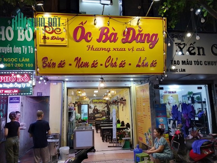 SANG NHƯỢNG MẶT BẰNG HÀNG ĂN ĐỊA CHỈ 97 NGỌC LÂM, LONG BIÊN, HÀ NỘI