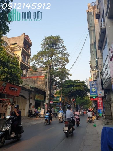 Phân lô CẦU GIẤY 62m lô góc, 8T, TM, nhỉnh 17 tỷ. Ô tô tránh, ở kết hợp KD Văn phòng