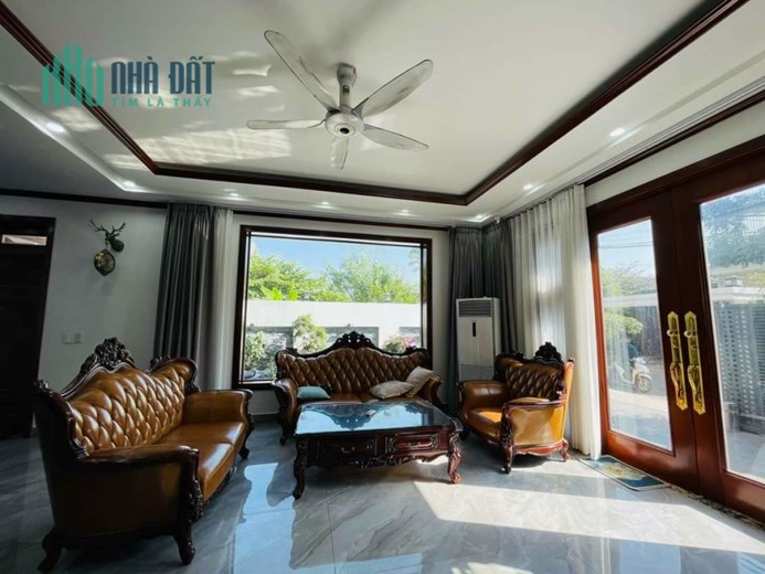 Bán căn biệt thự 200M ngang 10  sân Vườn Hải An