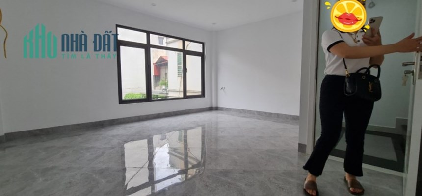 CHỦ TỰ XÂY - 5 TẦNG  -  NHÀ ĐẸP Ở NGAY, SIÊU PHẨM YÊN XÁ  
GIÁ BÌNH DÂN! 32M CHỈ 3,5 TỶ!