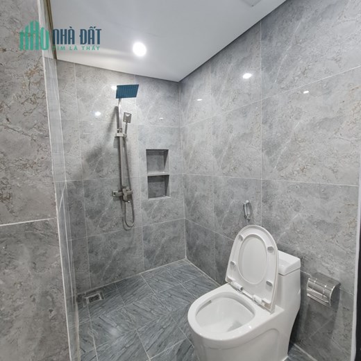 CHỦ TỰ XÂY - 5 TẦNG  -  NHÀ ĐẸP Ở NGAY, SIÊU PHẨM YÊN XÁ  
GIÁ BÌNH DÂN! 32M CHỈ 3,5 TỶ!