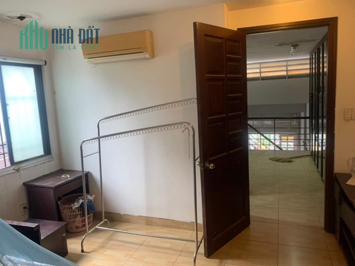 HẺM THÔNG THOÁNG - SAU CHỢ BÌNH TRIỆU - ĐÚC 3 TẤM - 3PN - NGANG 6M - HƠN 3 TỶ