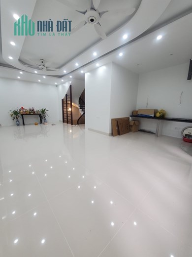Nhà 65m2 Xây dựng 6 tầng, Lô Góc ô tô tránh, Thái Hà Đống Đa,