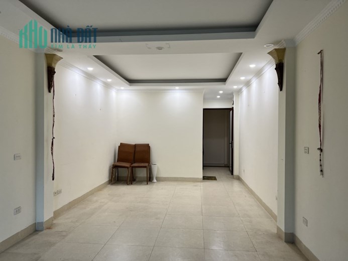 ĐỐNG ĐA -  5 TẦNG - MẶT PHỐ HÀO NAM - VỈA HÈ MÊNH MÔNG - Ô TÔ DỪNG ĐỖ - KINH DOANH CỰC GIÁ TRỊ -