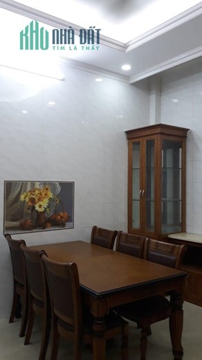 CHỈ HƠN 3 TỶ CÓ NGAY NHÀ  HỘ KHẨU VĂN QUÁN. DT 35M X 5 TẦNG.