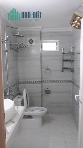 CHỈ HƠN 3 TỶ CÓ NGAY NHÀ  HỘ KHẨU VĂN QUÁN. DT 35M X 5 TẦNG.
