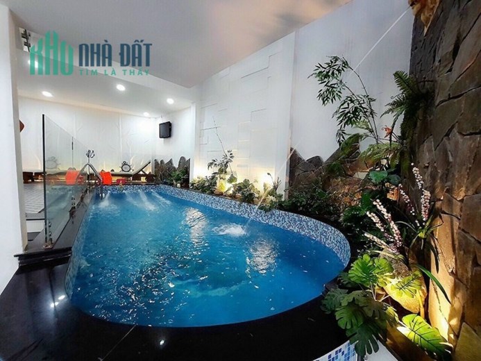 Siêu Phẩm, Biệt thự Q,11, 6 Tầng, Hồ bơi, Xe hơi ngủ trong nhà.
