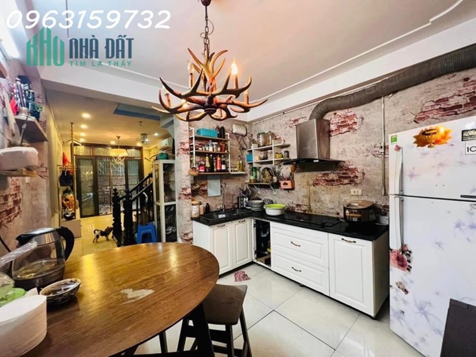 BÁN NHÀ VŨ TRỌNG PHỤNG THANH XUÂN  GẦN ĐH QUỐC GIA  5 TẦNG 38 M2  4 TỶ HƠN