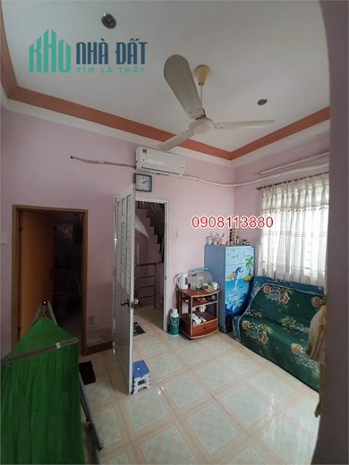 Giảm sâu 500 triệu, bán nhà Hòa Hưng, Quận 10, 42m2, sát Quận 3