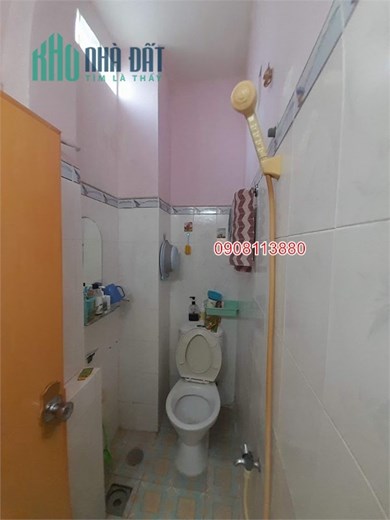 Giảm sâu 500 triệu, bán nhà Hòa Hưng, Quận 10, 42m2, sát Quận 3