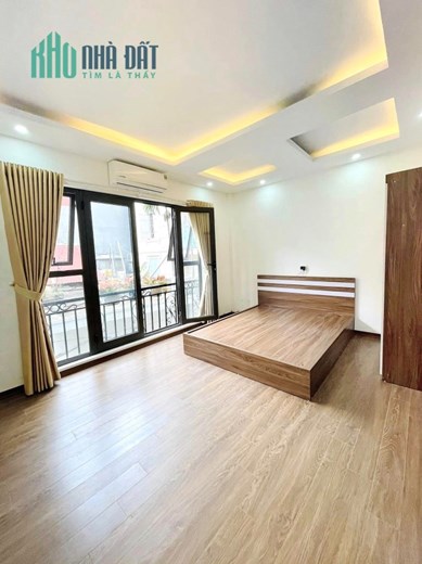 Bán Nhà Trương Định, 45m x 5 tầng, 4.85 tỷ, ô tô đỗ cổng
