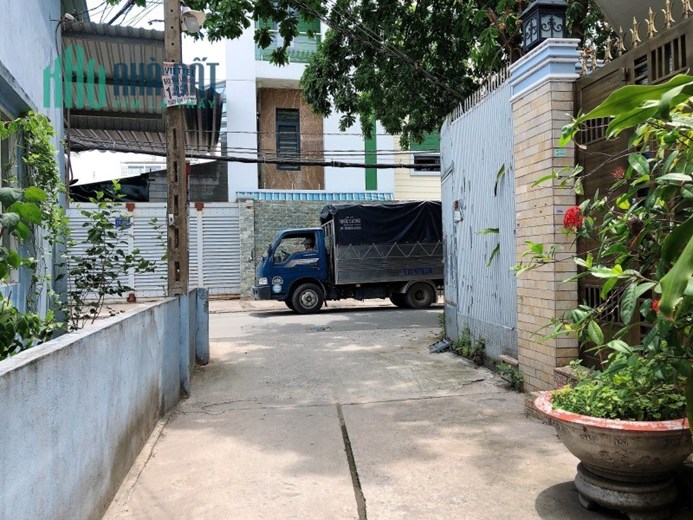 Bán nhà Lê Đình Cẩn,  Bình Tân 2 Tầng, 47m2  chỉ 2.9 tỷ