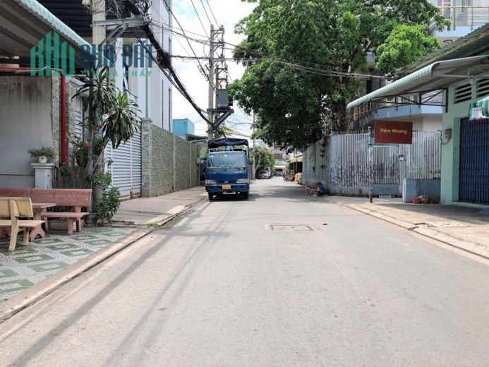 Bán nhà Lê Đình Cẩn,  Bình Tân 2 Tầng, 47m2  chỉ 2.9 tỷ