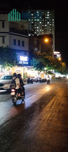 CỰC HIẾM - GARA T1 - NHÀ ĐẸP HIỆN ĐẠI - Ô TÔ TRÁNH THOẢI MÁI - PHỐ NGUYỄN VIẾT XUÂN HÀ ĐÔNG CHỈ