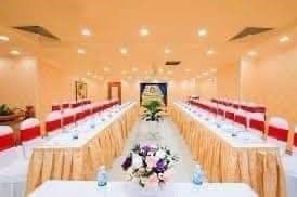 khách sạn 4 sao siêu vip mặt phố cổ hoàn kiếm 323m 11t chỉ 48 tỷ.