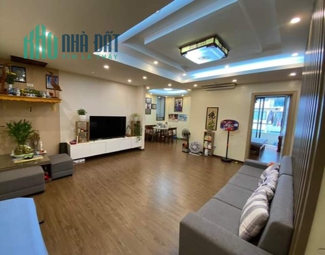 BÁN GẤP CĂN HỘ NGOẠI GIAO ĐOÀN 115M2 - 3PN TẦNG ĐẸP TẶNG NỘI THẤT 45 TRIÊU/M2