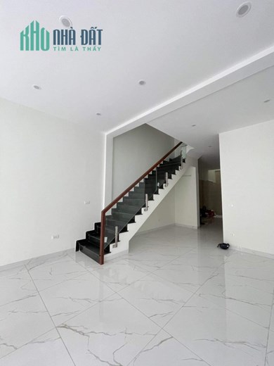 Bán nhà 58m2 phố Nghi Tàm, Tây Hồ Gara 2 Ô tô 6 tầng Thang máy Nhập 9.3 Tỷ