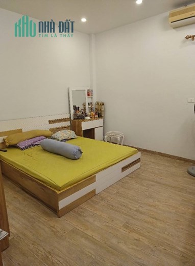 Bán ngôi nhà 56m2 phố Nghi Tàm, Tây Hồ Gara 2 Ô tô 6 phòng ngủ Thang máy Nhập 9.1 Tỷ