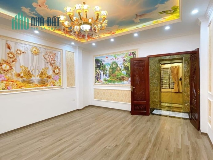 Bán căn nhà 59m2 phố Nghi Tàm, Tây Hồ Gara Ô tô AuDi 6 phòng Thang máy 9.5 Tỷ
