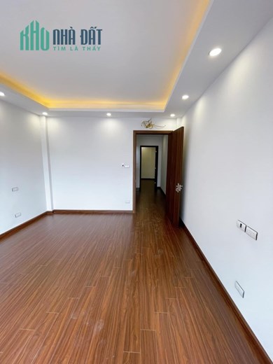 Bán ngôi nhà 54m2 Mặt phố Thụy Khuê, Tây Hồ Gara Ô tô 7 chỗ Vỉa hè Kinh doanh đỉnh cao 13.9 Tỷ