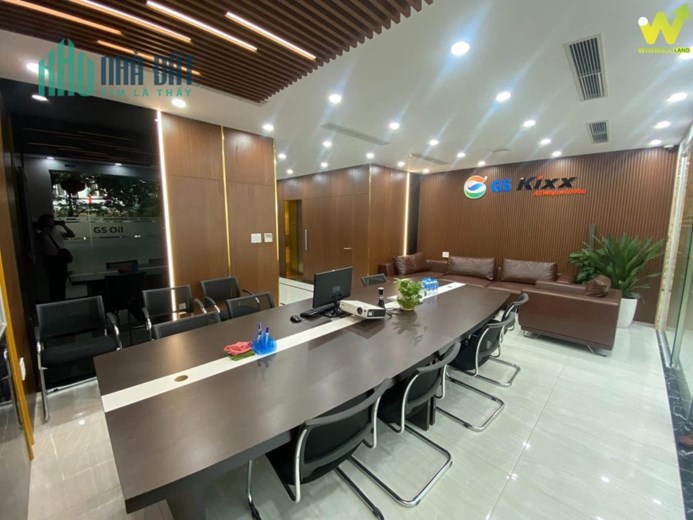 Bán Tòa Nhà Văn Phòng Phố Huỳnh Thúc Kháng 75m2, 8 Tầng thang máy Lô Góc cực Vip