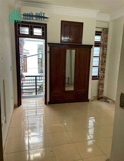 TRUNG TÂM CẦU GIẤY, DÂN XÂY KIÊN CỐ - NGÕ NÔNG - SỔ ĐẸP – DÂN TRÍ CAO, AN NINH TỐT 4T X 55M2 – 5.85