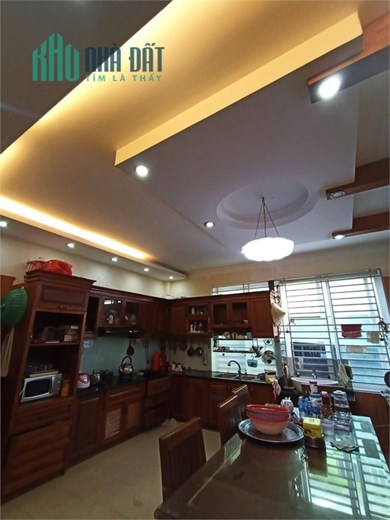 BÁN NHÀ BÙI VĂN BA Q7 70m2 4 TẦNG NHÀ MỚI ĐẸP Ở NGAY 4PN.