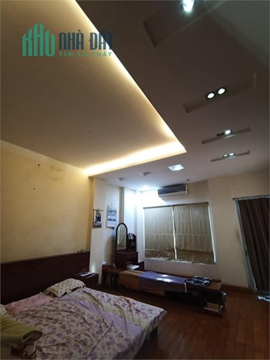 BÁN NHÀ BÙI VĂN BA Q7 70m2 4 TẦNG NHÀ MỚI ĐẸP Ở NGAY 4PN.