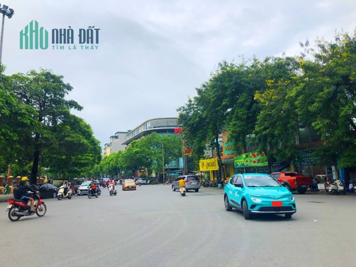 Chính chủ tôi bán gấp nhà ngõ Lê Trọng Tấn, Thanh Xuân, ô tô 7 chỗ thông, 70m2 x 4 tầng,  MT 5m