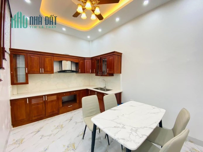 Bán nhà Trung Liệt 41m x 4 tầng, mt: 4.1m, garo ô tô, sát phố