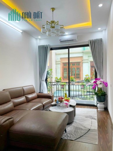 Tôi cần bán nhà Ngõ 168 Vương Thừa Vũ, Thanh Xuân, 6 tầng thang máy,ô tô tránh vào nhà, 0385582986