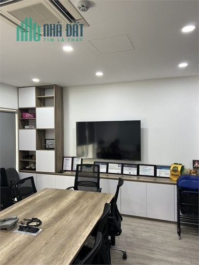 Shophouse saritown cho thuê giá tốt 110tr bao thuế.