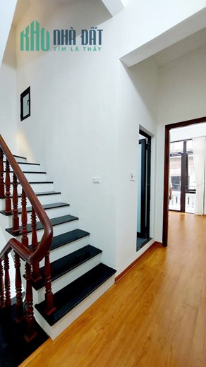 Cần bán gấp nhà ngõ 68 Hoàng Văn Thái, Thanh Xuân, 50m2, ô tô tránh đỗ, 7 tầng thang máy, 0385582986