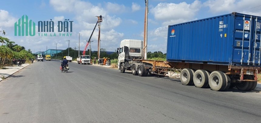 Nhà Xưởng mặt tiền 33.000 m2 xe container, nằm trong KCN Bến Tre