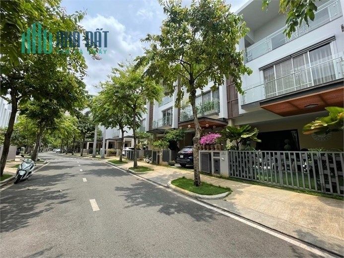 NHÀ KHU COMPOUND PALM RESIDENCE
