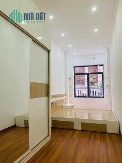BÁN NHÀ TRƯƠNG ĐỊNH Ô TÔ ĐỖ CỬA SIÊU HIẾM NHỈNH 2 TỶ