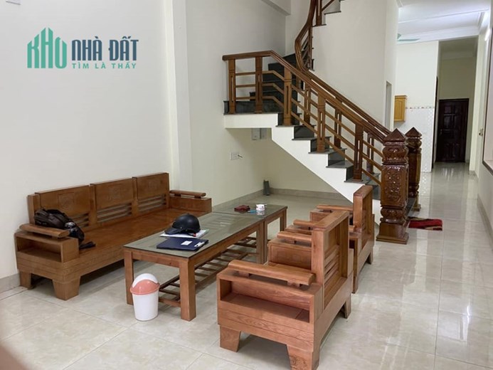 NHÀ ĐẸP PHƯỜNG PHÚ SƠN TÌM CHỦ MỚI
